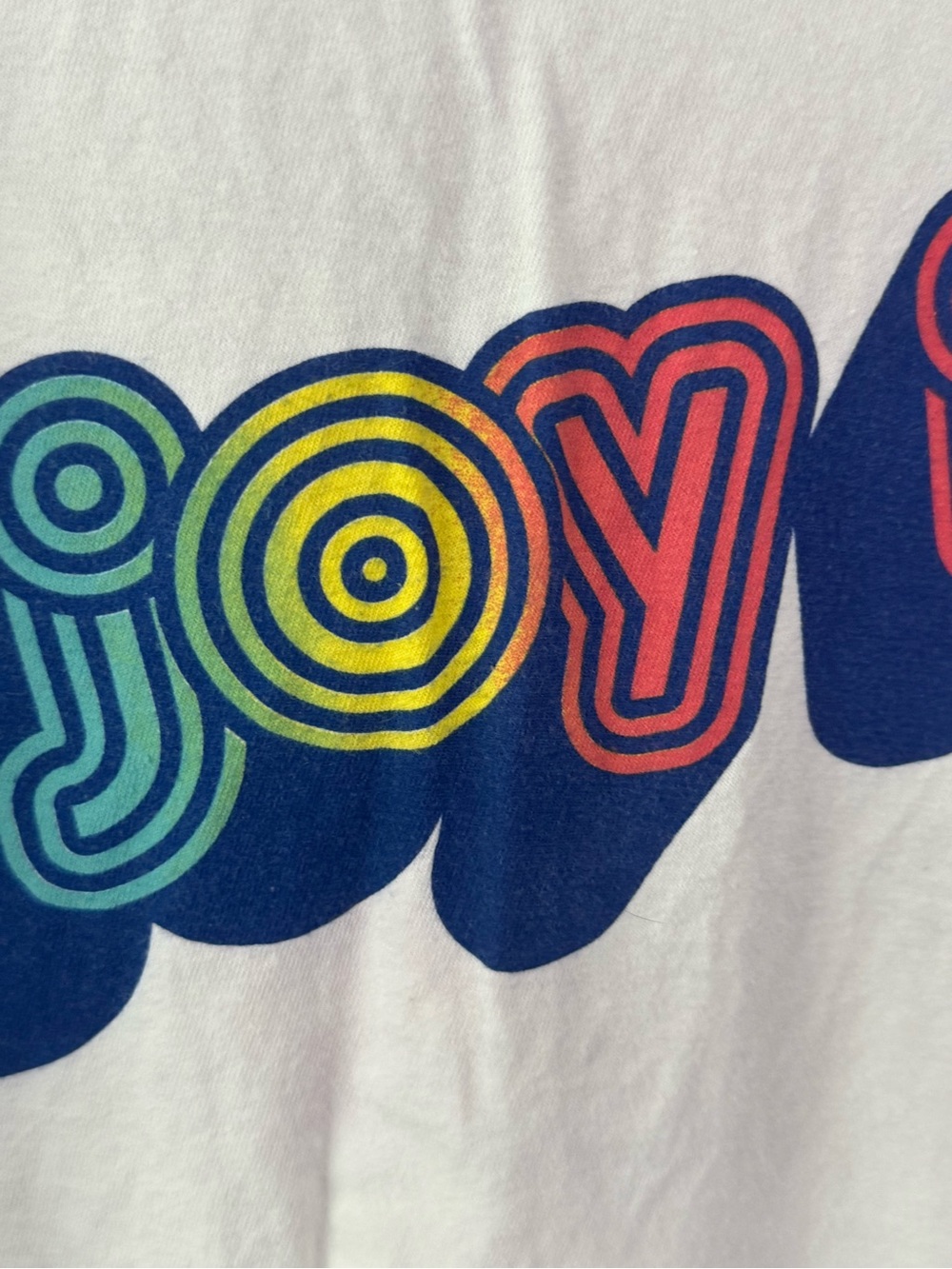 MOTHER itty bitty goodie whi Tee with Berry Trim and Multicolor 'enjoy it' med - Picture 2 of 7